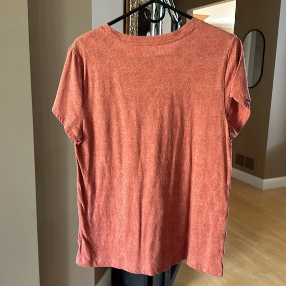 Athleta Snakeskin Short Sleeve Tee - Picture 4 of 4